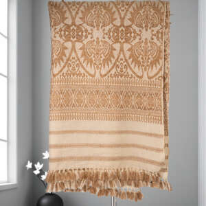 Eri Stole - Full Body Design - Off White